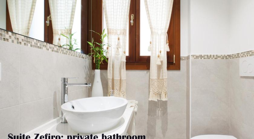Aria e Luce Suites a Venezia photo