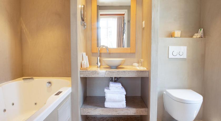 Image of Suite 12