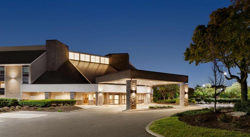 DoubleTree by Hilton Columbus Dublin photo