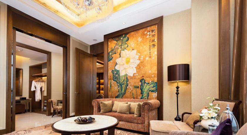 Image of Presidential Suite 7