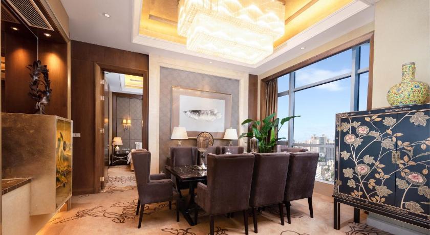 Image of Presidential Suite 4