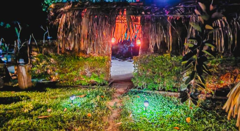 Hasthi Safari Cottage photo