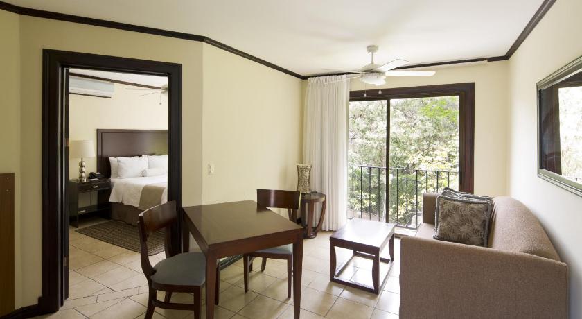 Image of Master Suite 0