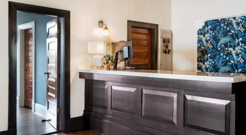 Naramata Inn photo