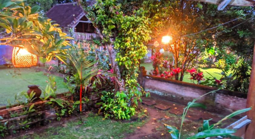 Hakiki Inn Bungalows photo