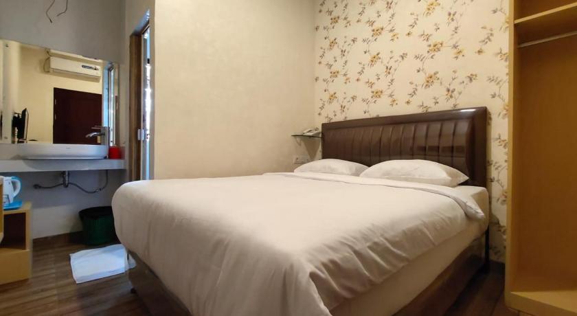 The Gior Inn near Merdeka Walk Medan RedPartner photo