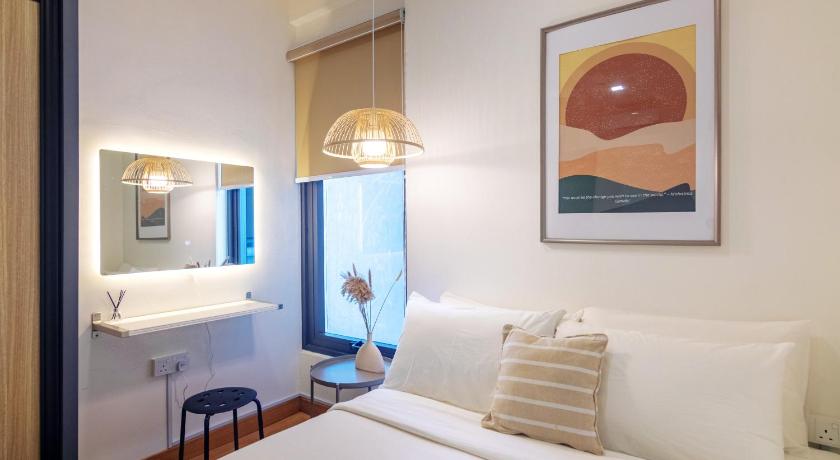 Tropicana 218 X Airlevate Suites photo
