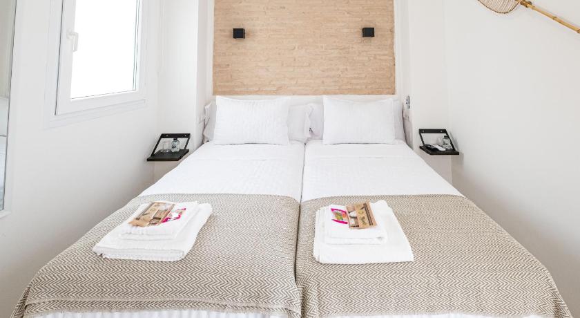 セビリア EME SEVILLA TURISTICA 4つ星 ホテル スイート