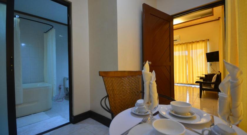 Image of Executive Suite with Private Pool 8