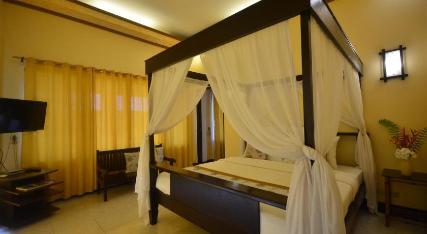 Image of Executive Suite with Private Pool 0