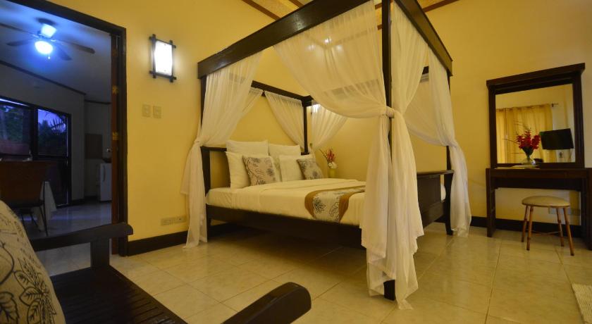 Image of Executive Suite with Private Pool 3
