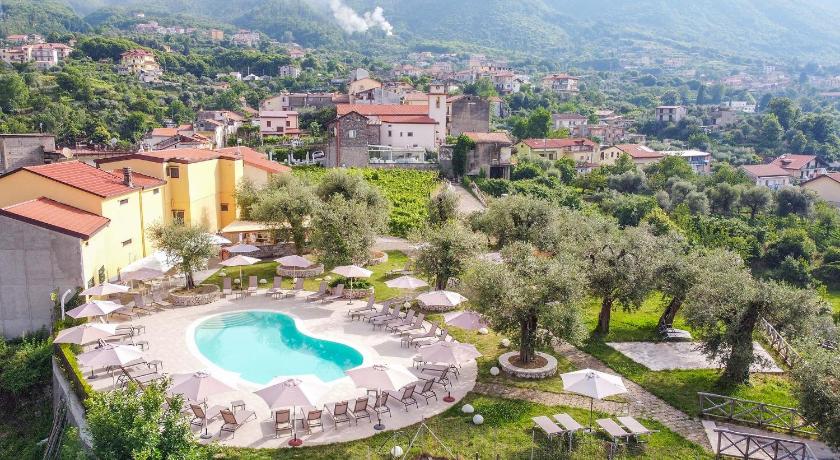 Tenuta Miranda Agriresort — Hotel in Pimonte