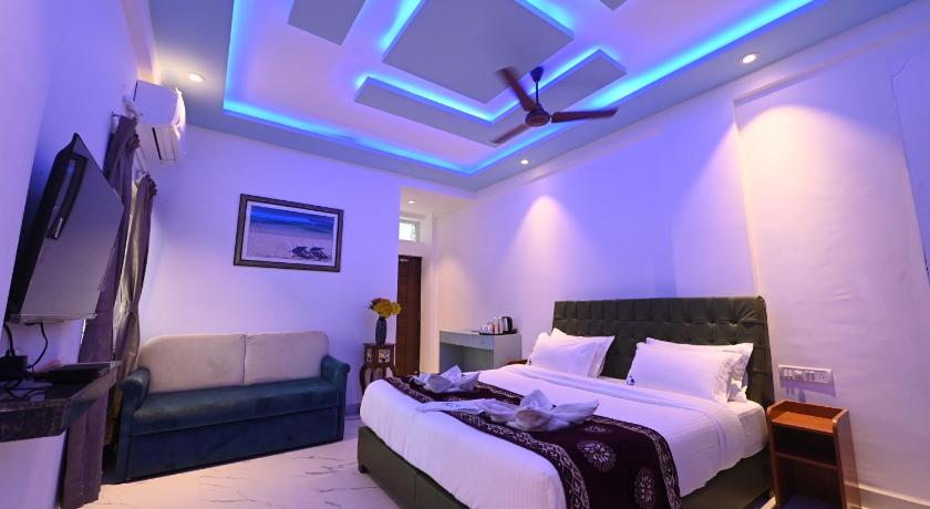 King Room with Balcony