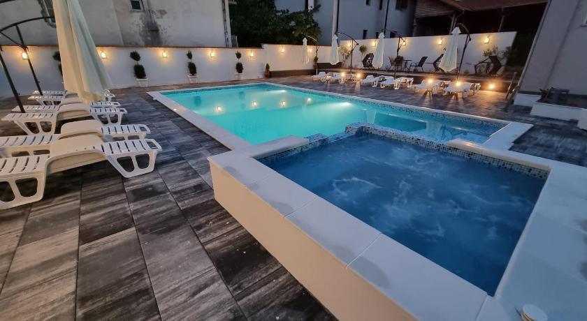 Fenix Apartments — Hotel in Soko Banja