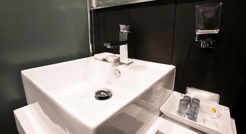 Image of Double or Twin Room 11