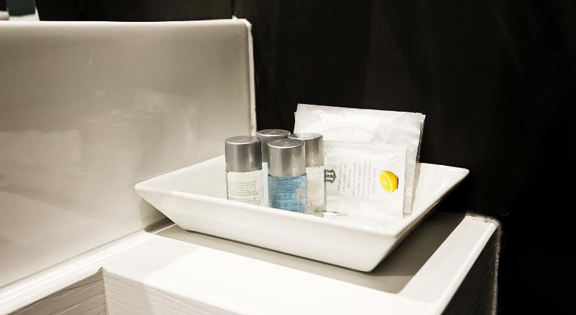 Image of Double or Twin Room 13