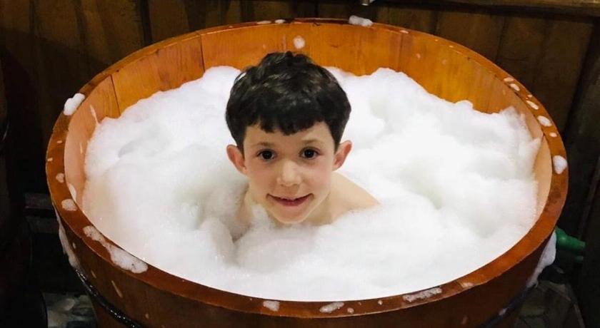 사파 May Kim Ta Phin Homestay 3성급 게스트하우스 수영장