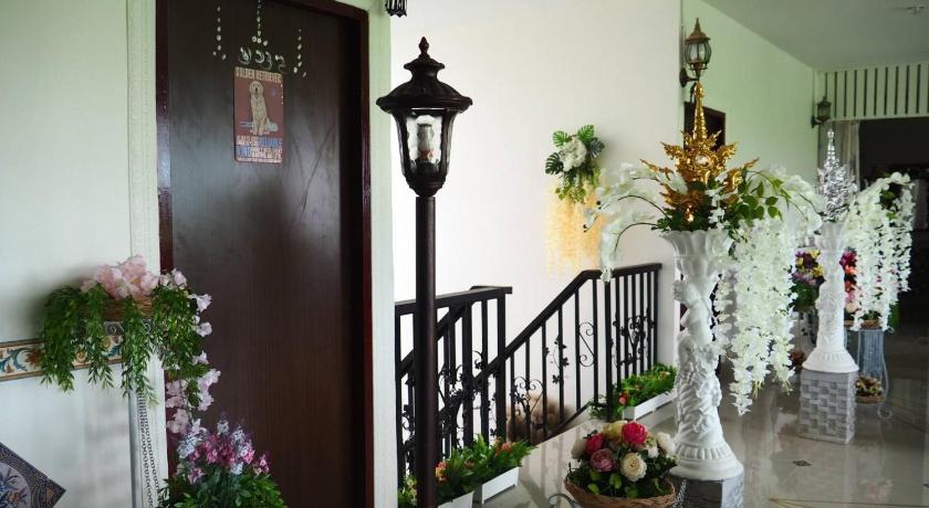 Na Noi Doi Samoe Dao Hostel 2-Star Guesthouse view