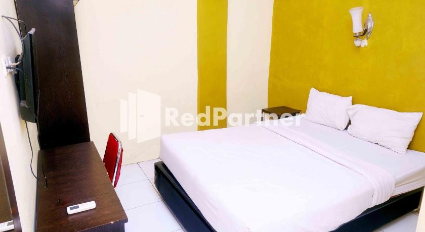 마카사르 Hotel Permata Makassar Mitra RedDoorz 2성급 호텔 수영장
