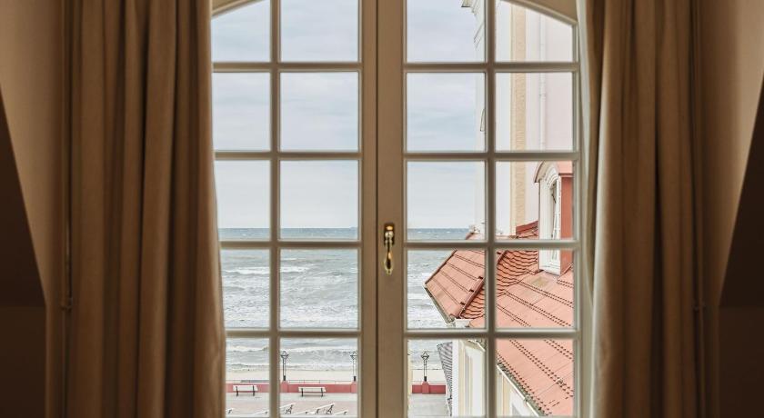 Image of Junior Suite - Sea Side 4