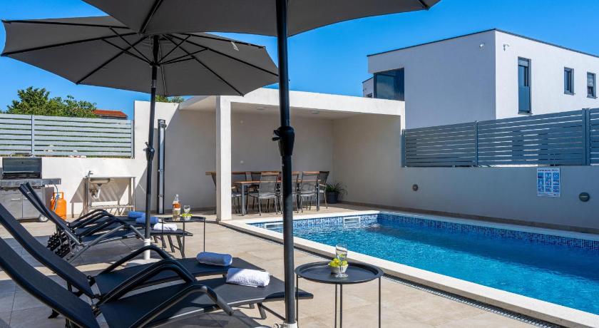 Villa Ema en Ana - image 18