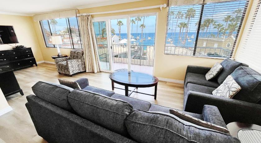 Catalina Courtyard Suites — Hotel in Avalon (CA)