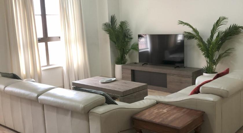Superb Stay in Adelaides East End — Hotel in Adelaide