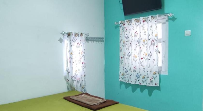 Rumah Teman Hostel photo
