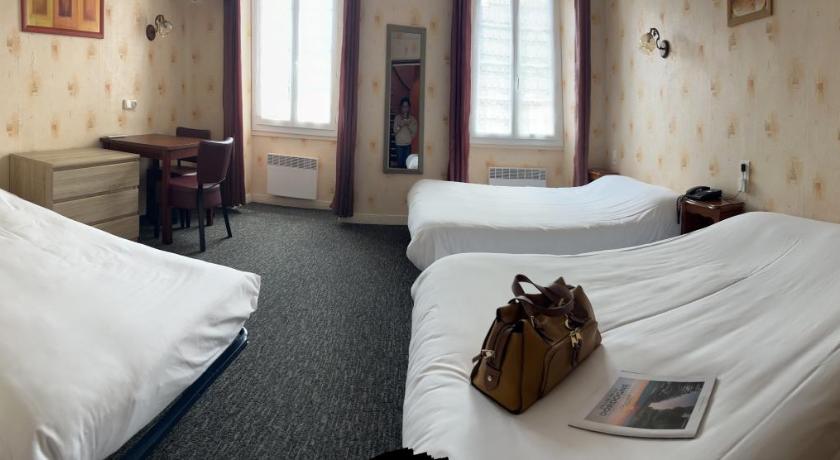 Quadruple Room, Hotel du Lion d'Or in Rocamadour