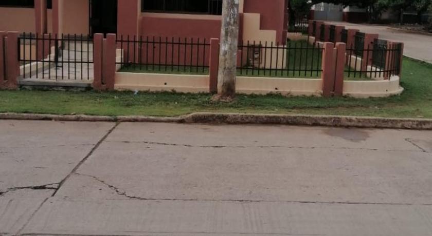 サン・フアン・デル・セサル Villa Myrian 4つ星 ゲストハウス 客室