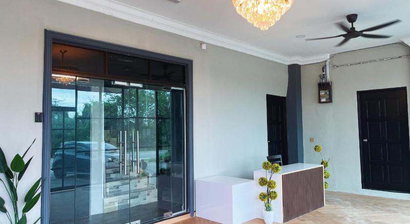 クアラトレンガヌ Gong Kuin Resthouse ホテル プール