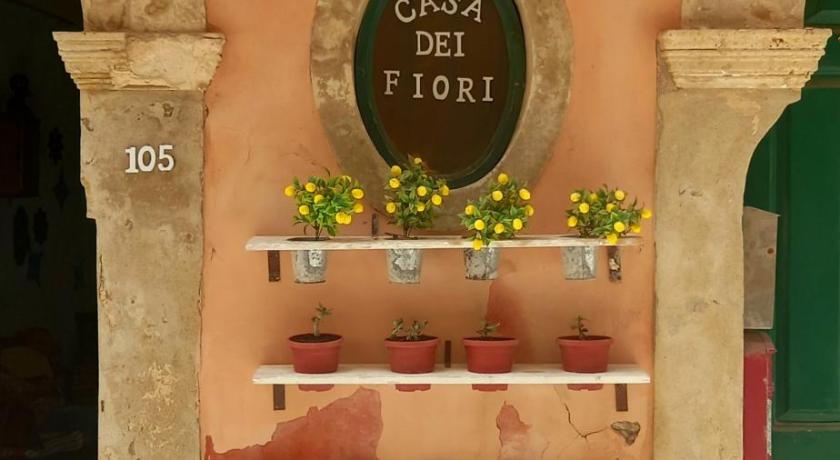 Casa dei fiori — Hotel in Syracuse