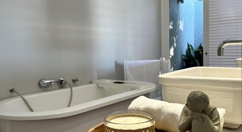Serene Place Guest House & Conference Venue AFFORDABLE LUXURY WITH BACKUP POWER photo