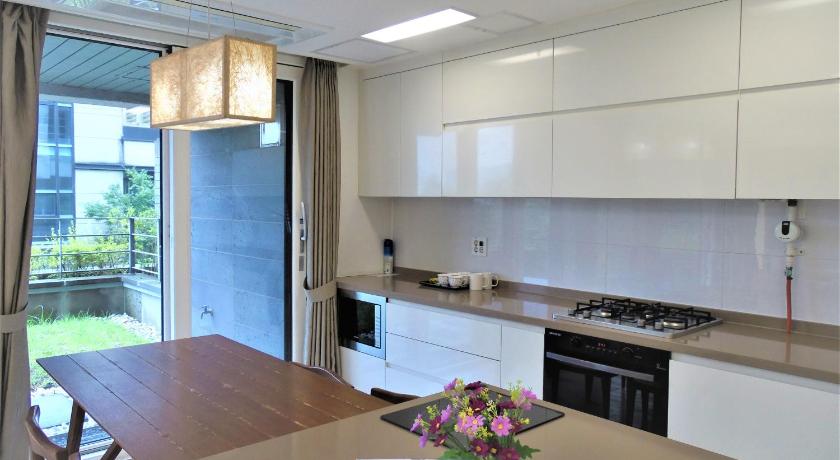 Image of Royal Suite Double (1F) 12