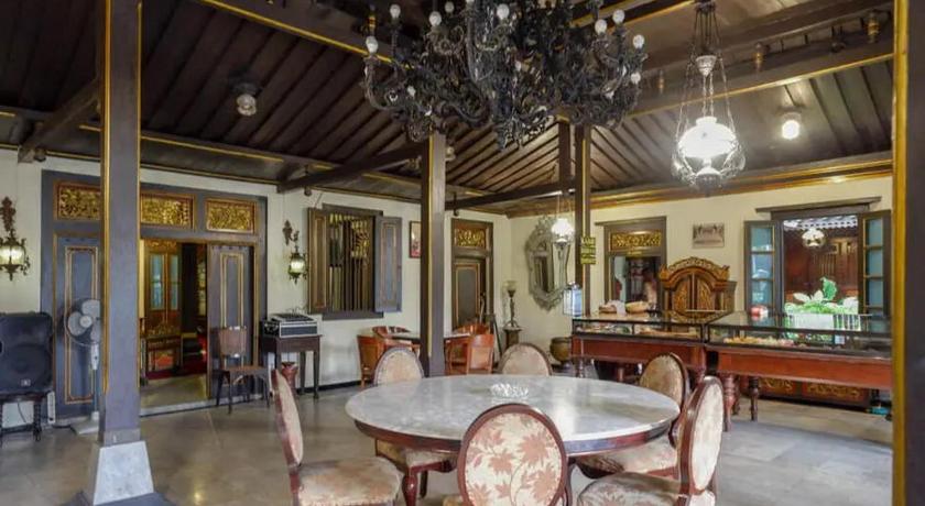 Cakra Homestay Solo Mitra RedDoorz – Surakarta (Solo), SD