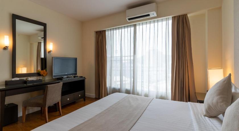 Image of One Bedroom Suite 11
