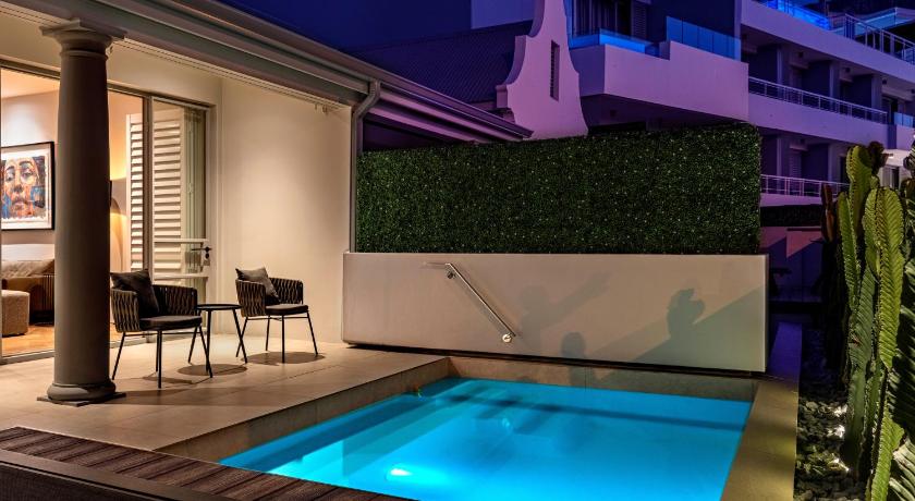 Image of Grand Suite with Private Plunge Pool 13