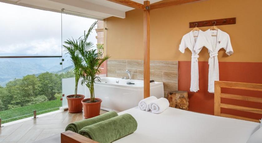 Junior Suite Heritage Wing - 10% discount on Spa & 10% discount on Airport transfer 이미지 2