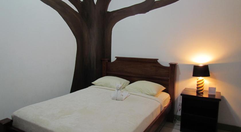 Image of Single Room 0