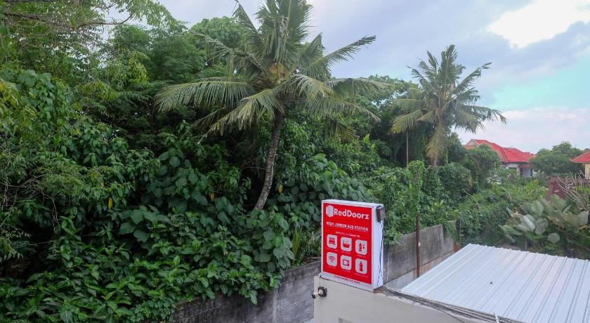 RedDoorz near Sleman City Hall Yogyakarta – Yogyakarta, MN
