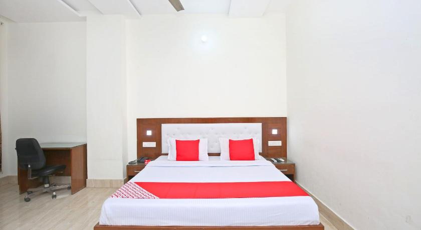 OYO 12766 Nimantran Resort photo