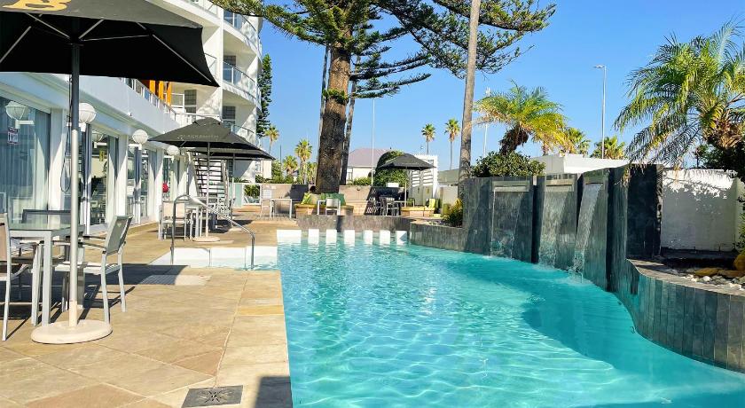 The Peninsula All Suite Hotel by Dream Resorts