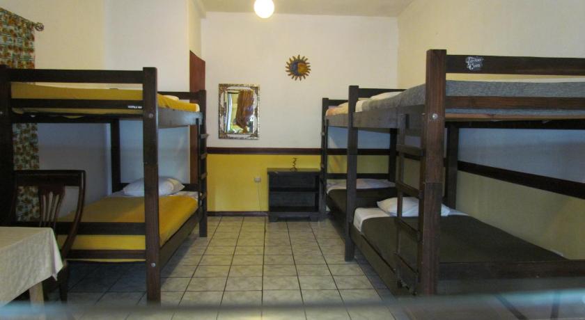 Image of Family Room with Shared Bathroom 1