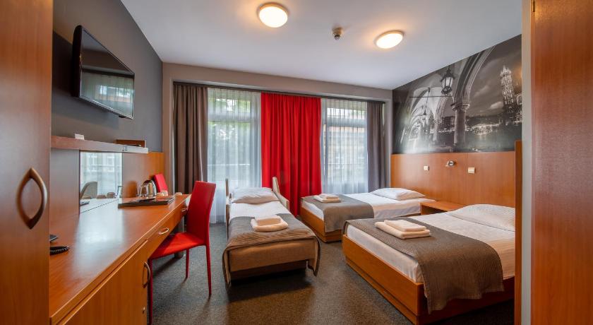 Standard szoba 2 külön ággyal és pótággyal (Standard Twin Room with Extra Bed) fotója 0