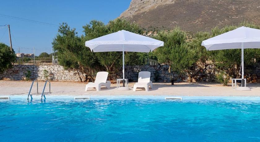 Koukouri Suites photo