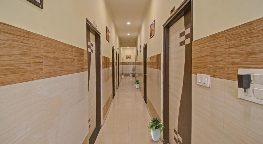 OYO Hotel Ak Villas photo