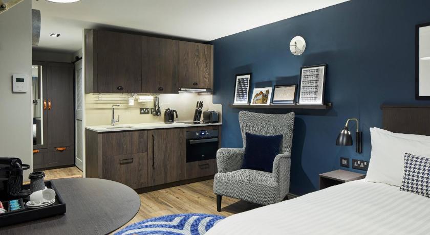 Residence Inn London Tower Bridge photo