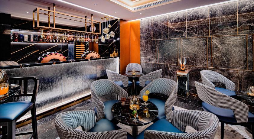 China Dragon Hotel – Macao (Macau), AK