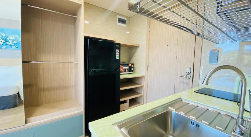 Image of Studio with Spa Bath 9