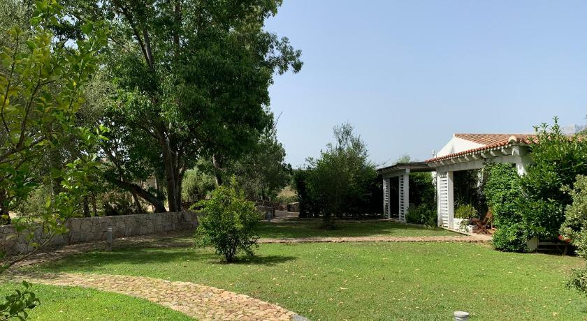 Relais BeneMari — Hotel in Siniscola